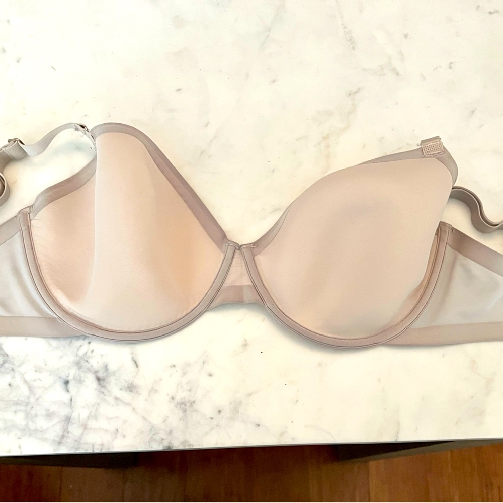 CUUP THE DEMI Spacer & Mesh bra in size 32 H in cream color